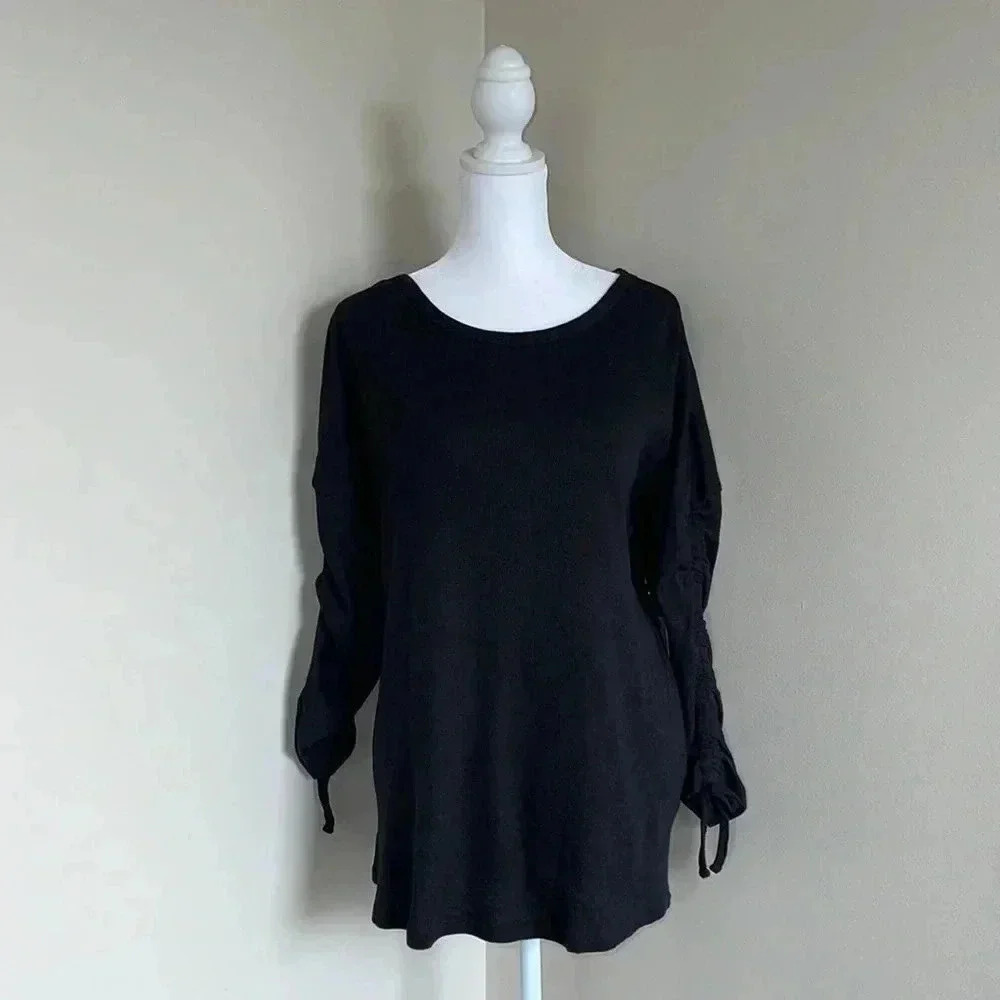 French Laundry Black Ruched Sleeve Top​​